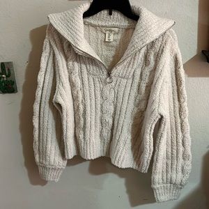 cream, sweater, medium